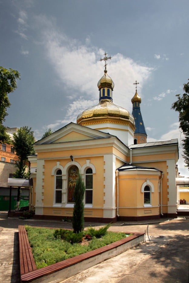 Свято-Трехсвятительский Храм, г. Днепр | Храм в честь вселенских ...